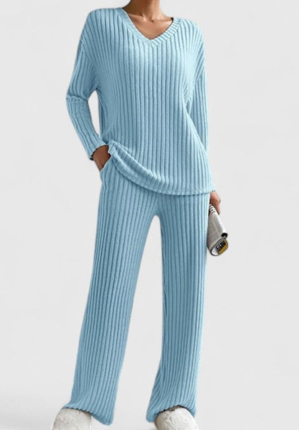 Angeline™ Comfortable Set
